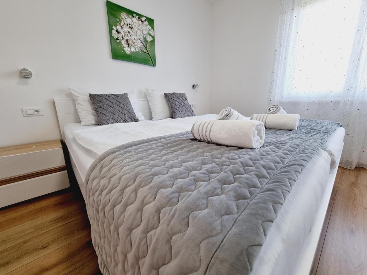 Apartman Maslina 克尔克 外观 照片