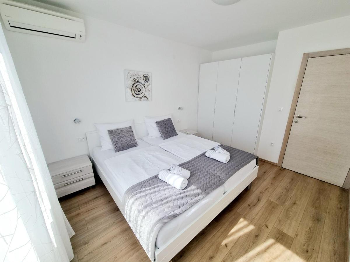 Apartman Maslina 克尔克 外观 照片
