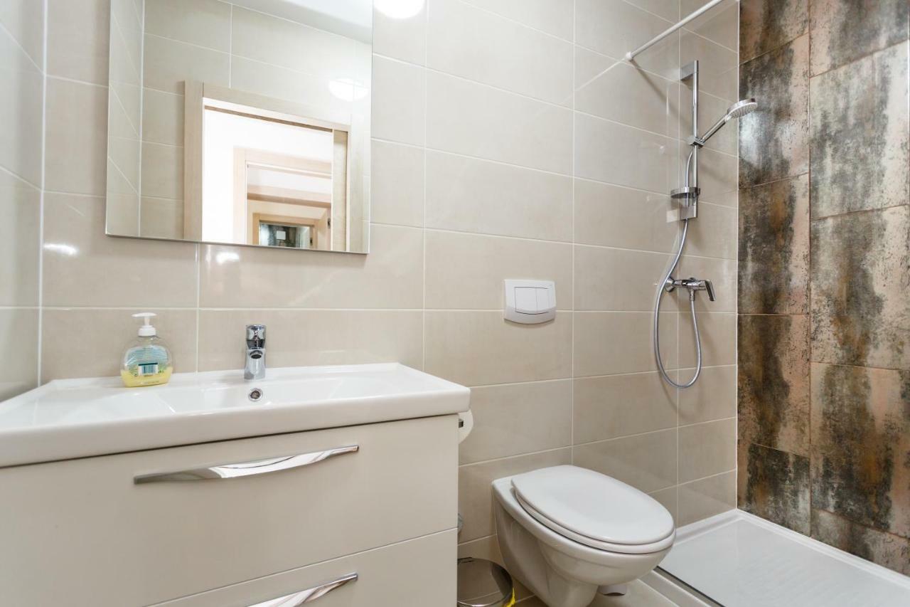 Apartman Maslina 克尔克 外观 照片