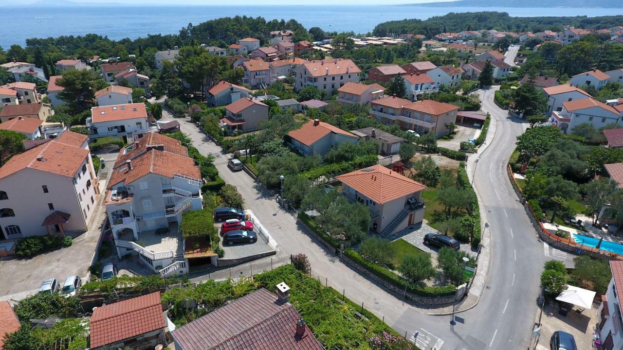Apartman Maslina 克尔克 外观 照片