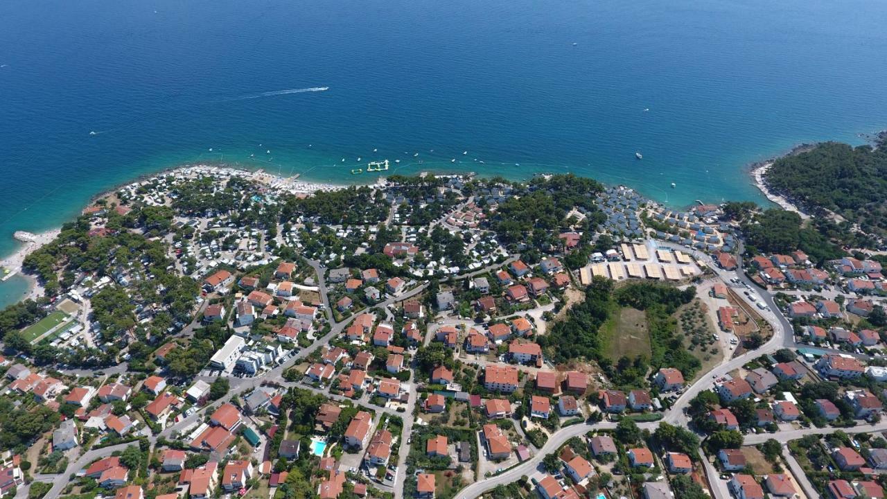 Apartman Maslina 克尔克 外观 照片
